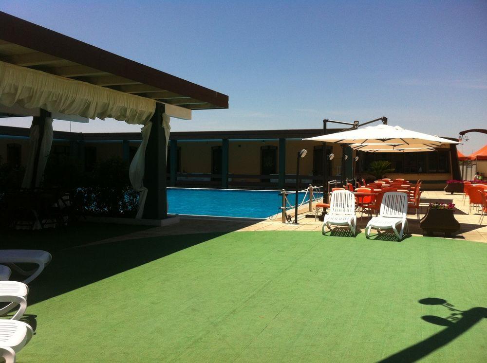 B&B Villa Calendano Corato Exterior photo