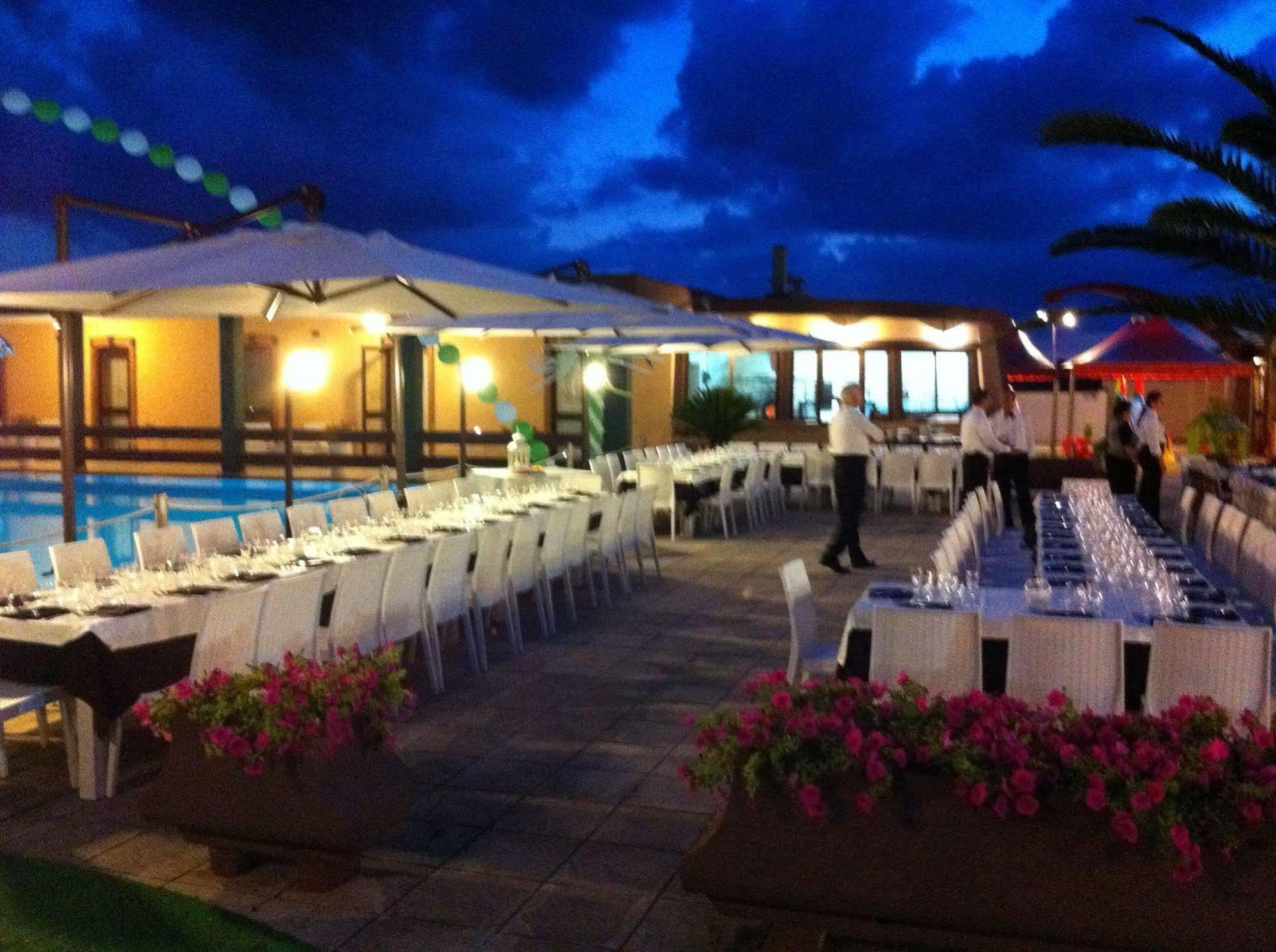 B&B Villa Calendano Corato Exterior photo